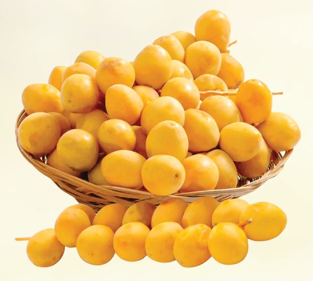 Fresh Barhi dates