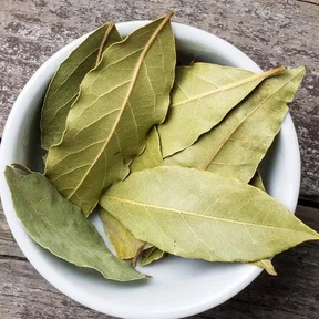 Bay leaves